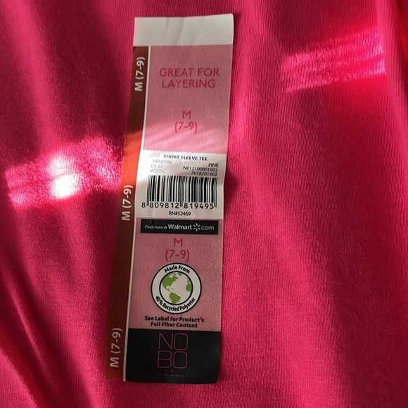 🩷Pink Shirt🩷 - Picture 2 of 2